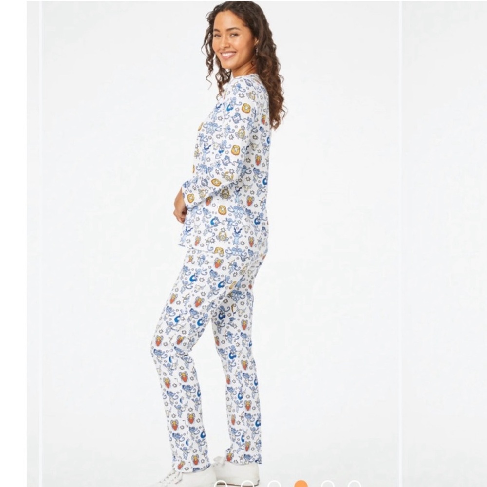 Roller Rabbit Pjs- Monkey Horoscope♈️♍️♌️♋️